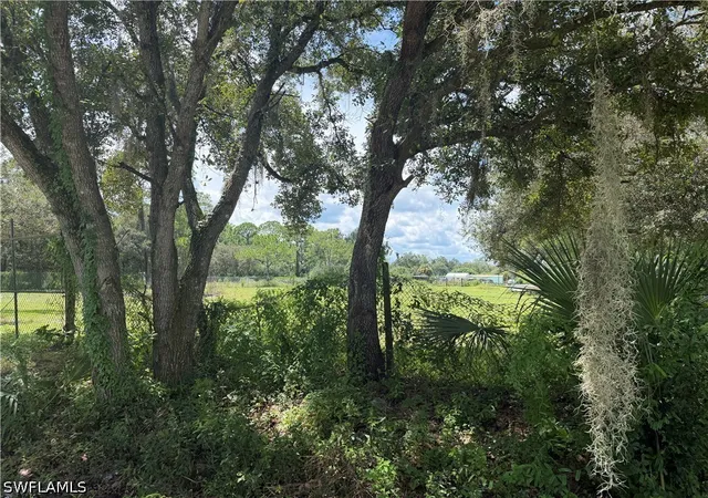 Photo 2 of Land for sale at 130 S Isora St, Clewiston, FL 33440 | MLS# 226032154 | Listing updated on 2026-09-07