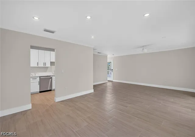 Photo 4 of Condo for sale at 2840 W Gulf Dr #4, Sanibel, FL 33957 | MLS# 2026037772 | Listing updated on 2026-09-08
