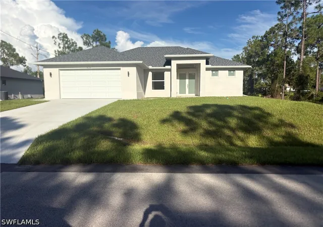 Photo 1 of Single family home for sale at 829 Downer Ave S, Lehigh Acres, FL 33974 | MLS# 226032181 | Listing updated on 2026-09-07