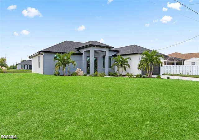 Photo 3 of Single family home for sale at 1024 Ne 1st Place, Cape Coral, FL 33909 | MLS# 2026037797 | Listing updated on 2026-09-13