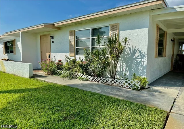 Photo 2 of Townhouse for sale at 48 Heath Aster Ln, Lehigh Acres, FL 33936 | MLS# 2026037804 | Listing updated on 2026-09-08