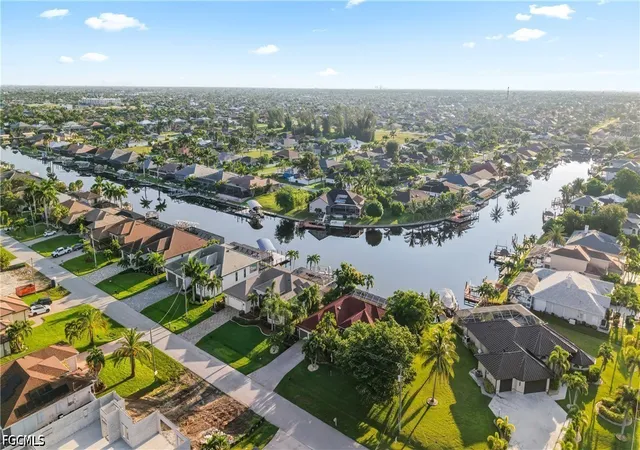 Photo 3 of Single family home for sale at 4725 Sw 23rd Avenue, Cape Coral, FL 33914 | MLS# 2026037807 | Listing updated on 2026-10-07