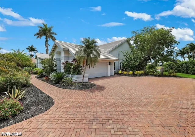 Photo 3 of Single family home for sale at 20121 Wildcat Run Dr, Estero, FL 33928 | MLS# 226030670 | Listing updated on 2026-09-16