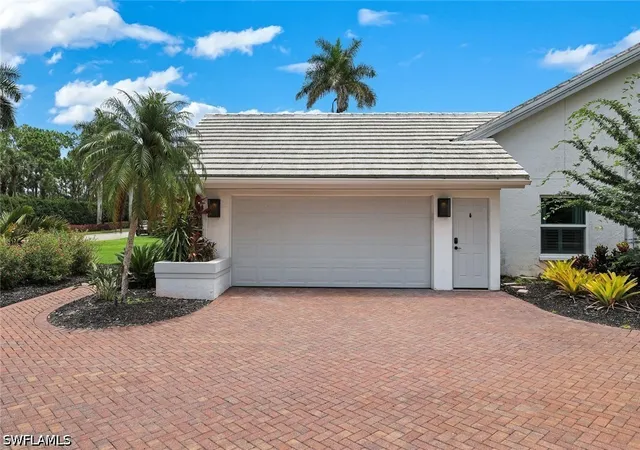 Photo 4 of Single family home for sale at 20121 Wildcat Run Dr, Estero, FL 33928 | MLS# 226030670 | Listing updated on 2026-09-16