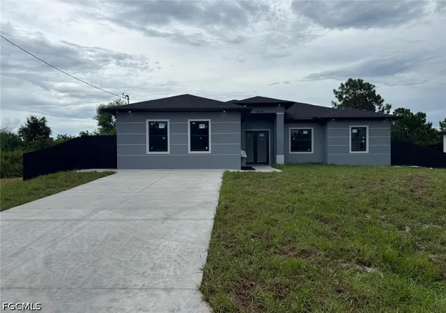 Photo 1 of Sale Pending at 3514 19th Street Sw, Lehigh Acres, FL 33976 | MLS# 2026037843 | Listing updated on 2026-09-11
