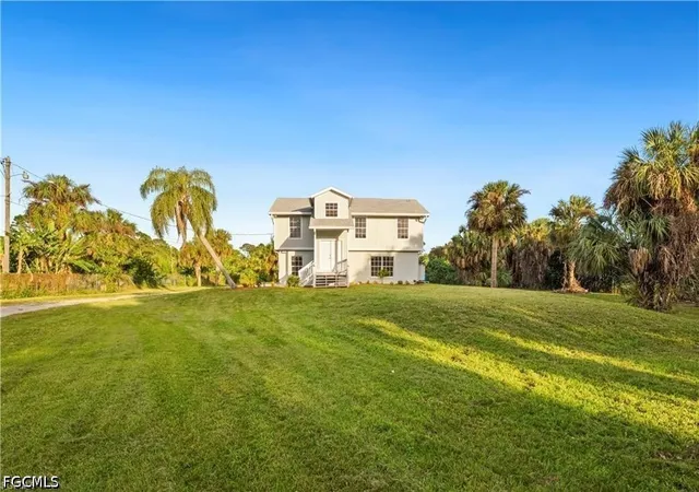 Photo 2 of Multi family home for sale at 260 13th Street Sw, Naples, FL 34117 | MLS# 2026037847 | Listing updated on 2026-09-10
