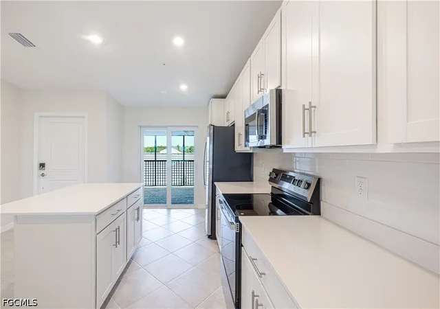 Photo 3 of Condo for sale at 15435 Green Acres Ave #2527, Punta Gorda, FL 33982 | MLS# 2026037904 | Listing updated on 2026-09-12