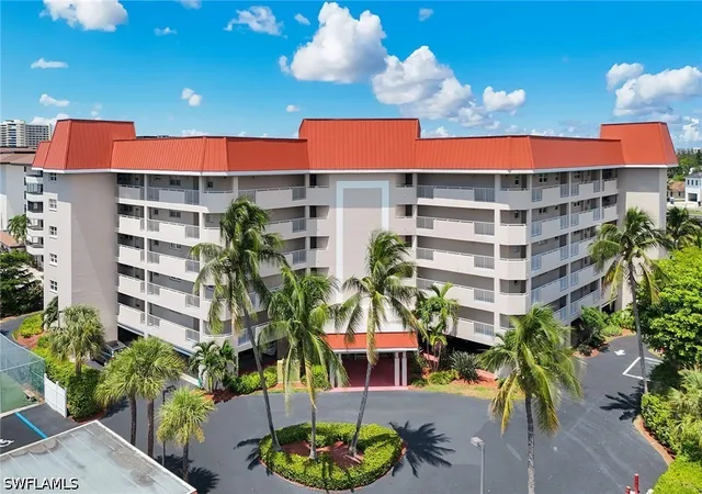 Photo 2 of Condo for sale at 270 N Collier Blvd #404, Marco Island, FL 34145 | MLS# 226032270 | Listing updated on 2026-09-09