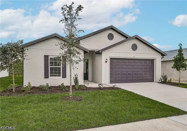 Photo 2 of Single family home for sale at 844 Gen D Macarthur Ave, La Belle, FL 33935 | MLS# 2026037921 | Listing updated on 2026-09-08