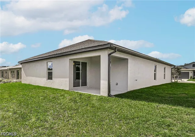 Photo 3 of Single family home for sale at 844 Gen D Macarthur Ave, La Belle, FL 33935 | MLS# 2026037921 | Listing updated on 2026-09-08