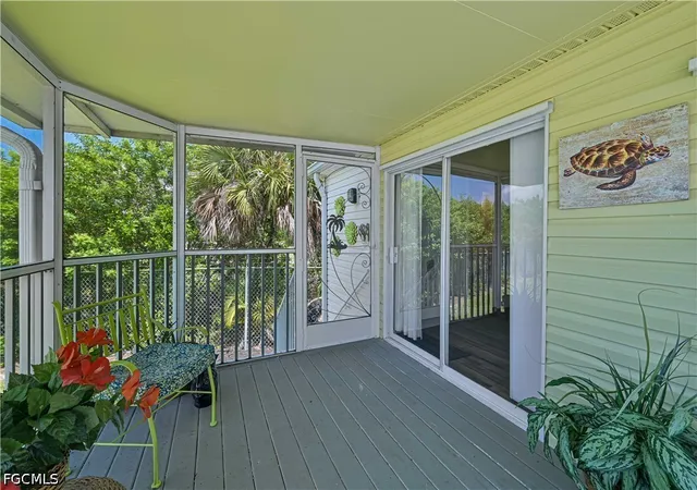 Photo 4 of Manufactured home for sale at 19681 Summerlin Rd #418, Fort Myers, FL 33908 | MLS# 2026037940 | Listing updated on 2026-09-11