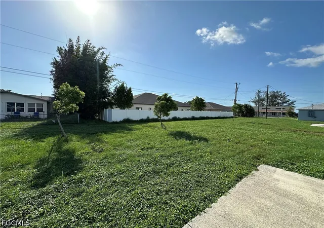 Listing Photo 2 - Condo for sale in building located at 4410-4412 Skyline Blvd, Cape Coral, FL 33914 - Unit #