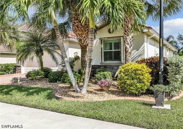 Photo 3 of Single family home for sale at 14631 Fern Lake Ct, Naples, FL 34114 | MLS# 226032271 | Listing updated on 2026-09-14