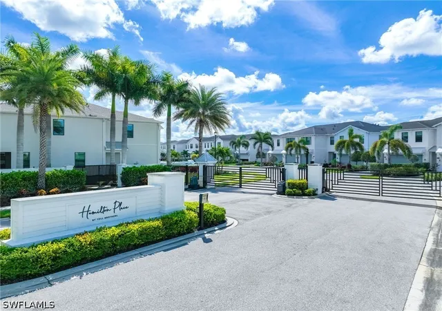 Photo 2 of Townhouse for sale at 13013 Pembroke Dr, Naples, FL 34105 | MLS# 226030991 | Listing updated on 2026-09-11