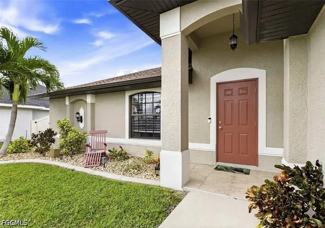 Photo 2 of Single family home for sale at 4352 Agualinda Blvd, Cape Coral, FL 33914 | MLS# 2026037962 | Listing updated on 2026-09-11