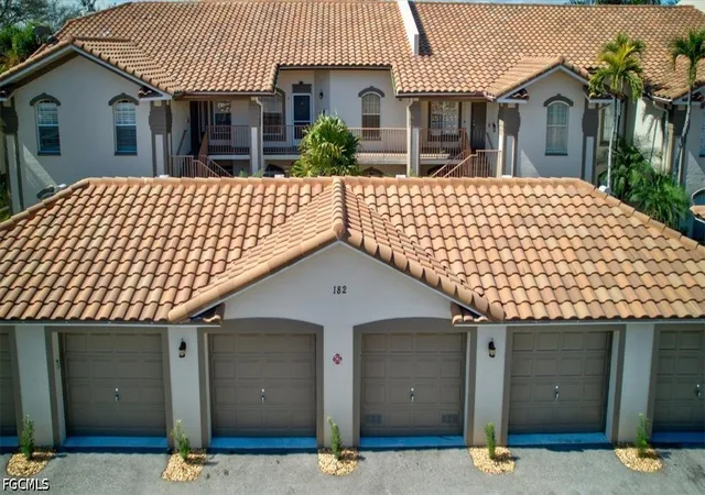 Photo 2 of Condo for sale at 182 Newport Dr #1007, Naples, FL 34114 | MLS# 2026037977 | Listing updated on 2026-09-10