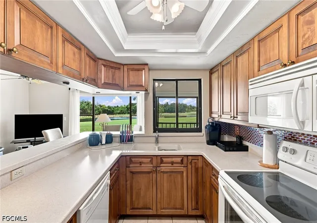 Photo 4 of Condo for sale at 5585 Trailwinds Dr #324, Fort Myers, FL 33907 | MLS# 2026037979 | Listing updated on 2026-09-10