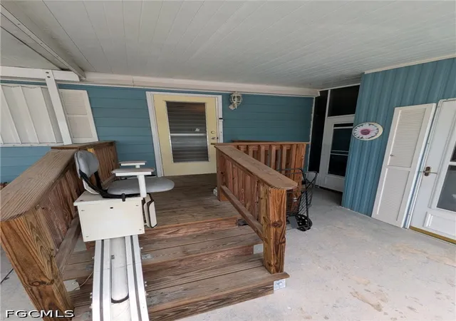 Photo 16 of Manufactured home for sale at 9033 Flamingo Cir, North Fort Myers, FL 33903 | MLS# 2026037982 | Listing updated on 2026-09-09