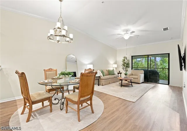 Listing Photo 4 - Condo for sale in building located at 9832 Venezia Cir, Naples, FL 34113 - Unit #1025