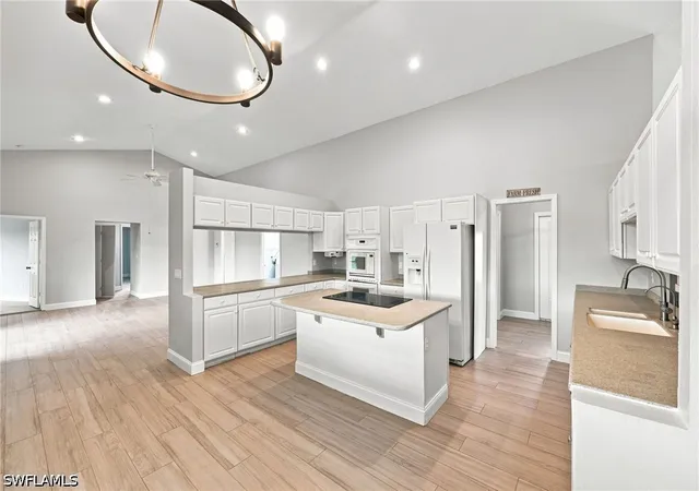 Photo 4 of Single family home for sale at 1330 Purple Martin Dr, Naples, FL 34120 | MLS# 226031435 | Listing updated on 2026-09-12