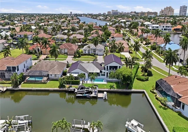 Photo 2 of Single family home for sale at 910 Beaver Ct, Marco Island, FL 34145 | MLS# 226032438 | Listing updated on 2026-10-07
