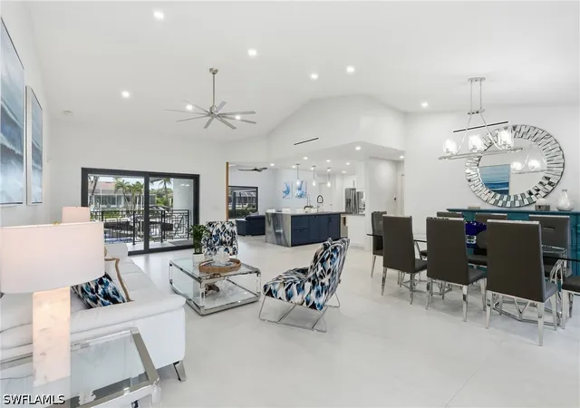 Photo 4 of Single family home for sale at 910 Beaver Ct, Marco Island, FL 34145 | MLS# 226032438 | Listing updated on 2026-10-07