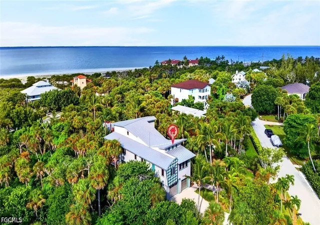 Photo 4 of Single family home for sale at 6425 Pine Ave, Sanibel, FL 33957 | MLS# 2026038021 | Listing updated on 2026-09-16
