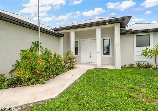 Photo 2 of Single family home for sale at 14141 Roof St, Fort Myers, FL 33905 | MLS# 2026038024 | Listing updated on 2026-09-12