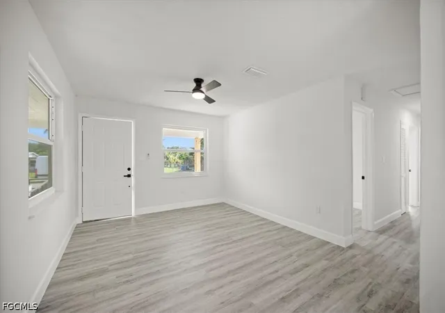Photo 4 of Single family home for sale at 1644 Pawnee St, Fort Myers, FL 33916 | MLS# 2026038027 | Listing updated on 2026-09-12