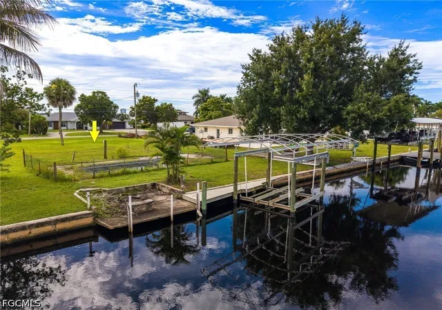Photo 3 of Land for sale at 116 E N Shore Ave, North Fort Myers, FL 33917 | MLS# 2026038041 | Listing updated on 2026-10-06