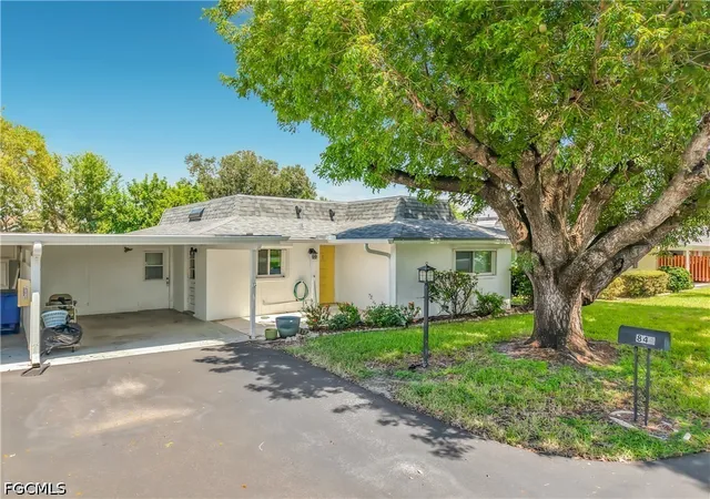 Photo 2 of Townhouse for sale at 842 Pangola Dr, North Fort Myers, FL 33903 | MLS# 2026038065 | Listing updated on 2026-09-11