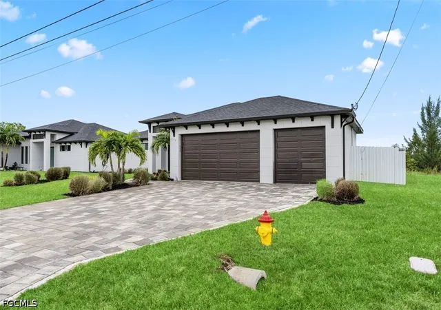 Photo 2 of Single family home for sale at 1124 Sw 4th Lane, Cape Coral, FL 33991 | MLS# 2026038086 | Listing updated on 2026-09-09