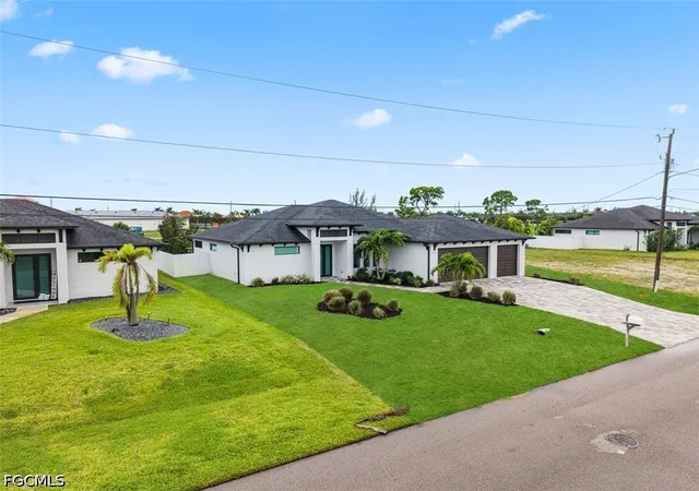 Photo 3 of Single family home for sale at 1124 SW 4th Lane, Cape Coral, FL 33991 | MLS# 2026038086 | Listing updated on 2026-09-09