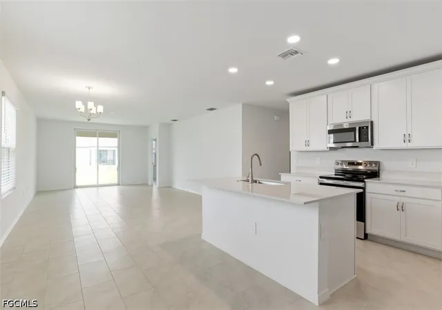 Photo 4 of Single family home for sale at 271 Lakeside Breeze Way, Lehigh Acres, FL 33936 | MLS# 2026038090 | Listing updated on 2026-09-09