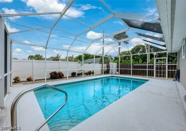 Photo 1 of Single family home for sale at 601 97th Avenue N, Naples, FL 34108 | MLS# 226031738 | Listing updated on 2026-09-14