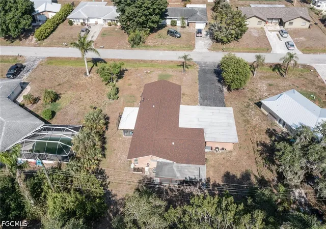 Photo 24 of Multi family home for sale at 2215 Marilyn Ln, Fort Myers, FL 33905 | MLS# 2026038103 | Listing updated on 2026-09-11