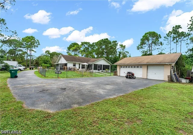 Photo 3 of Single family home for sale at 280 14th Street SE, Naples, FL 34117 | MLS# 226032597 | Listing updated on 2026-09-16
