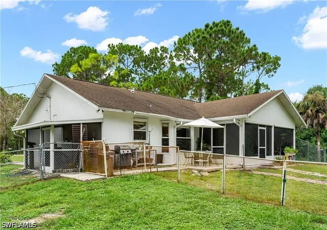 Photo 4 of Single family home for sale at 280 14th Street SE, Naples, FL 34117 | MLS# 226032597 | Listing updated on 2026-09-16