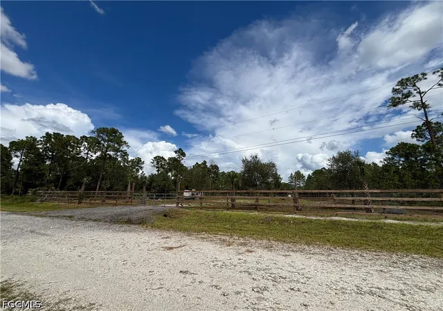 Photo 1 of Land for sale at 515 South St, Clewiston, FL 33440 | MLS# 2026038163 | Listing updated on 2026-09-10