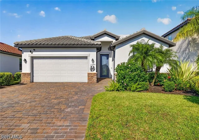 Photo 2 of Single family home for sale at 11580 Shady Blossom Dr, Fort Myers, FL 33913 | MLS# 226032458 | Listing updated on 2026-09-12