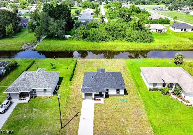 Photo 2 of Single family home for sale at 180 Peerless St, Lehigh Acres, FL 33974 | MLS# 2026038213 | Listing updated on 2026-09-10
