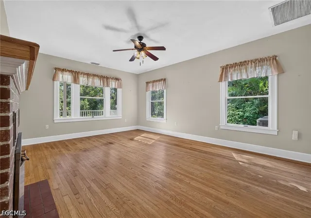 Photo 4 of Single family home for sale at 1460 Manuels Dr, Fort Myers, FL 33901 | MLS# 2026038230 | Listing updated on 2026-09-15