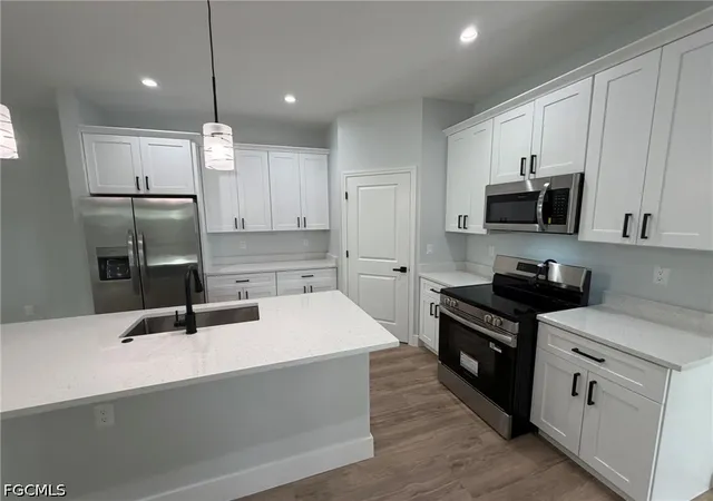 Photo 3 of House for sale at 1148 SW 47th Terrace, Cape Coral, FL 33914 | MLS# 2026038238 | Listing updated on 2026-09-22