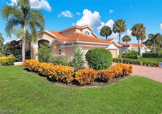 Photo 2 of Townhouse for sale at 26466 Clarkston Dr, Bonita Springs, FL 34135 | MLS# 226031518 | Listing updated on 2026-10-02
