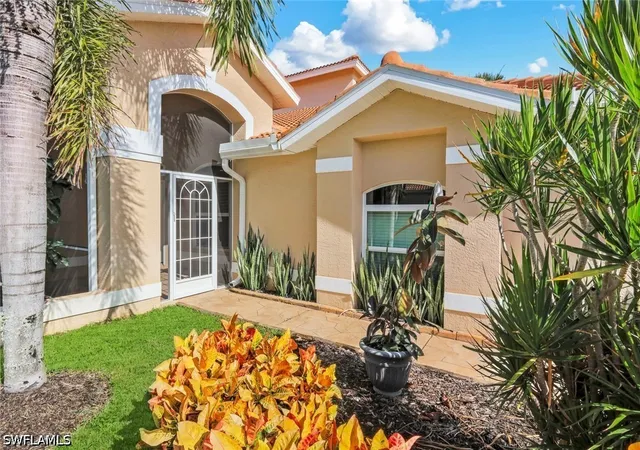 Photo 3 of Townhouse for sale at 26466 Clarkston Dr, Bonita Springs, FL 34135 | MLS# 226031518 | Listing updated on 2026-10-02