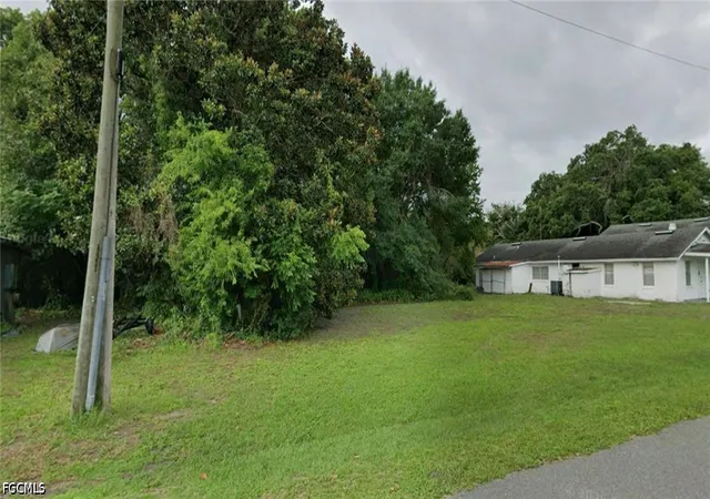 Photo 3 of Land for sale at 20-19-30-501-0000-2200 Douglas St, Sanford, FL 32771 | MLS# 2026038249 | Listing updated on 2026-09-21