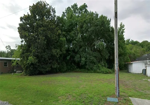 Photo 4 of Land for sale at 20-19-30-501-0000-2200 Douglas St, Sanford, FL 32771 | MLS# 2026038249 | Listing updated on 2026-09-21