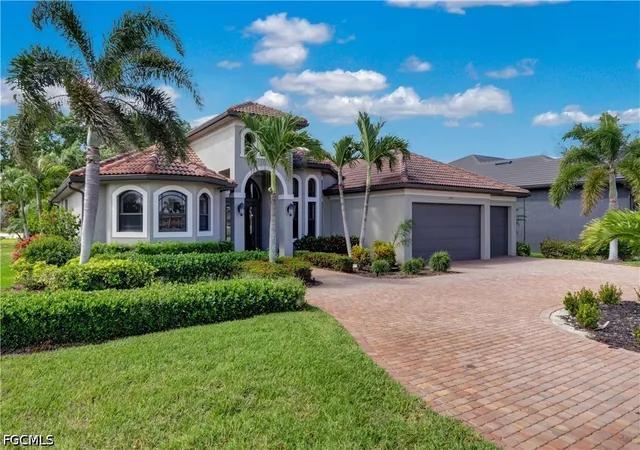 Photo 1 of Single family home for sale at 1406 Cape Coral Pkwy W, Cape Coral, FL 33914 | MLS# 2026038283 | Listing updated on 2026-09-15