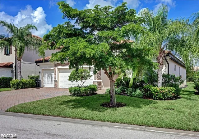 Photo 3 of Single family home for sale at 10783 Essex Sq Blvd, Fort Myers, FL 33913 | MLS# 2026038286 | Listing updated on 2026-09-11