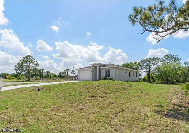 Photo 2 of Single family home for sale at 842 Naples Ave S, Lehigh Acres, FL 33974 | MLS# 226027658 | Listing updated on 2026-09-14